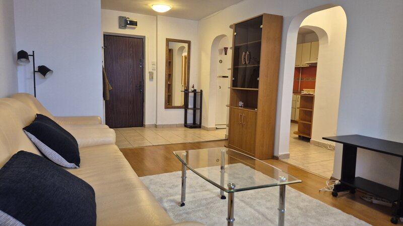 Drumul Taberei, Favorit,